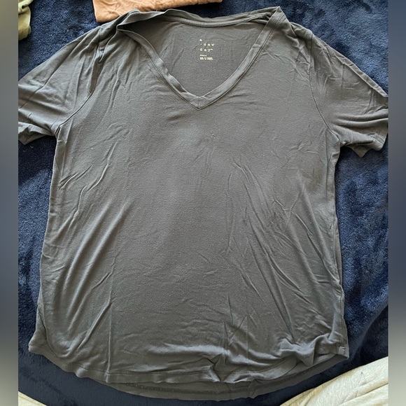 9 T-Shirt bundle! a New Day and Old navy luxe, Short Sleeve Tops, Sz XS/S GUC - Picture 9 of 16